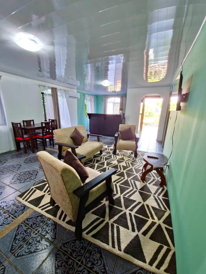 Micheck Beach House Tortuguero Exterior foto